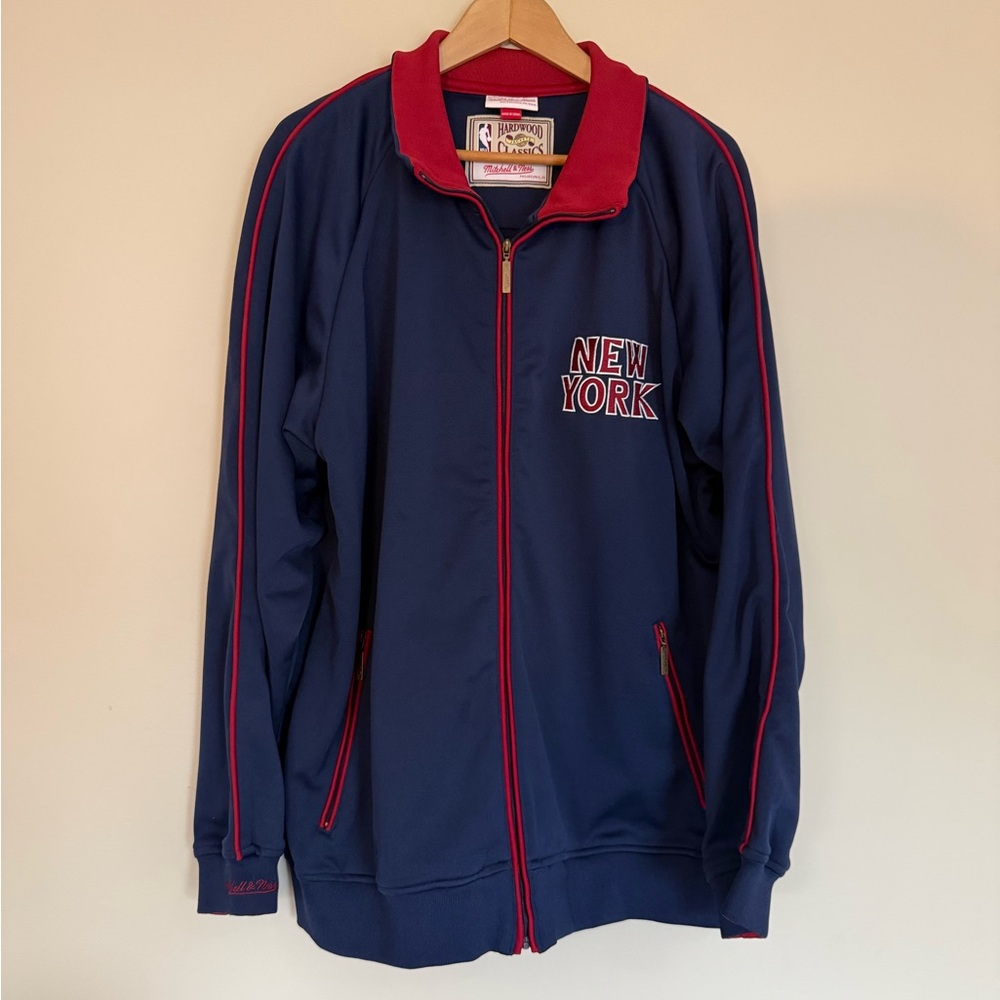 Men’s New York Knicks Mitchell & Ness “Hardwood Classics” Track Jacket 48(XL)